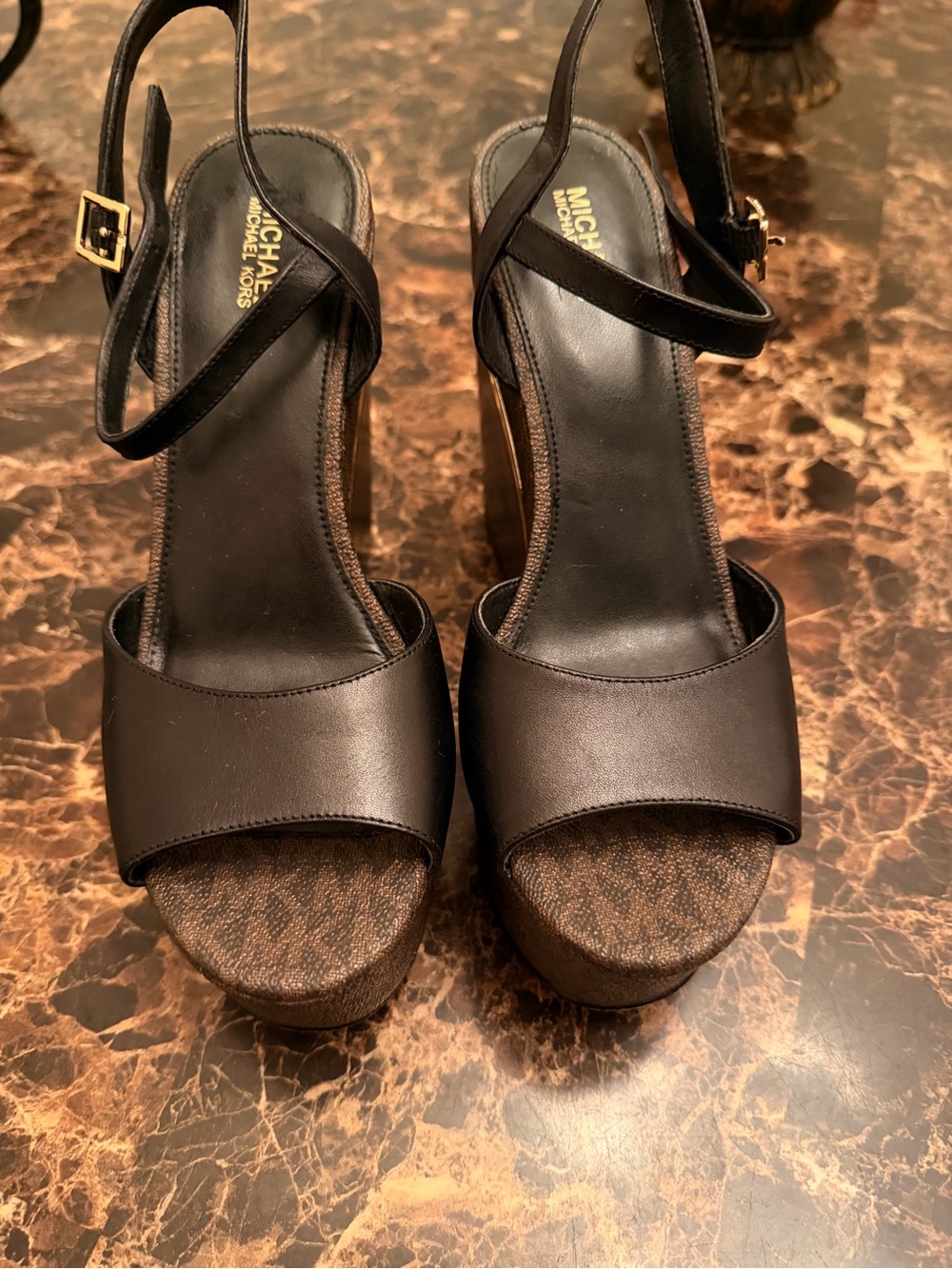 Luxury MICHAEL Michael KORS Platform Wedge Sandals 6.5 | Black + Brown | Gold - Picture 5 of 7